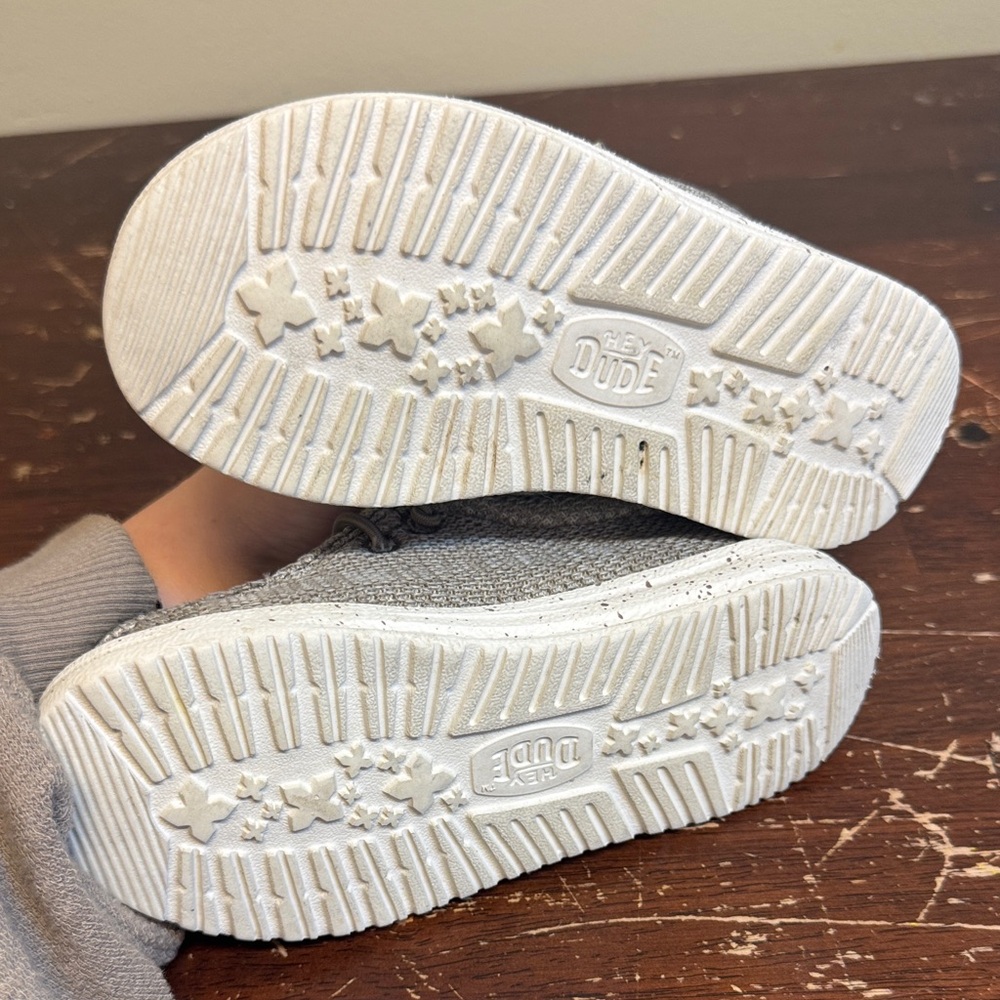 Hey Dude Kids Light Gray Moccasins - Picture 3 of 4